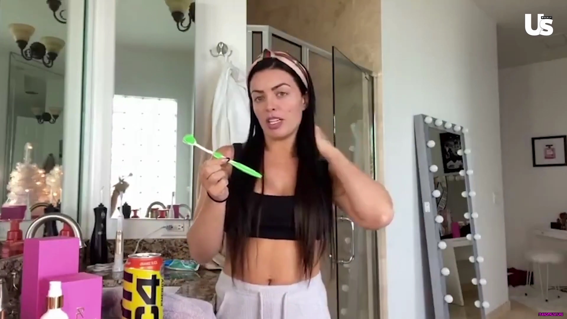 yt1s_com_-_WWE_Mandy_Rose_Shows_Off_Her_Beauty_Sleep_Routine__Beauty_Sleep_1080p_mp40836.jpg