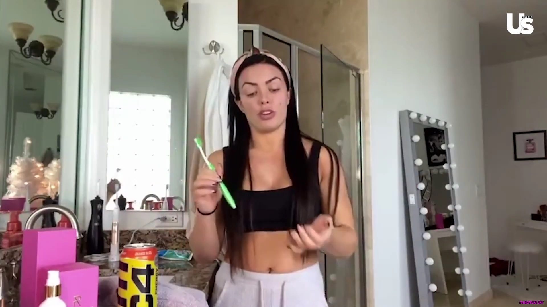 yt1s_com_-_WWE_Mandy_Rose_Shows_Off_Her_Beauty_Sleep_Routine__Beauty_Sleep_1080p_mp40839.jpg