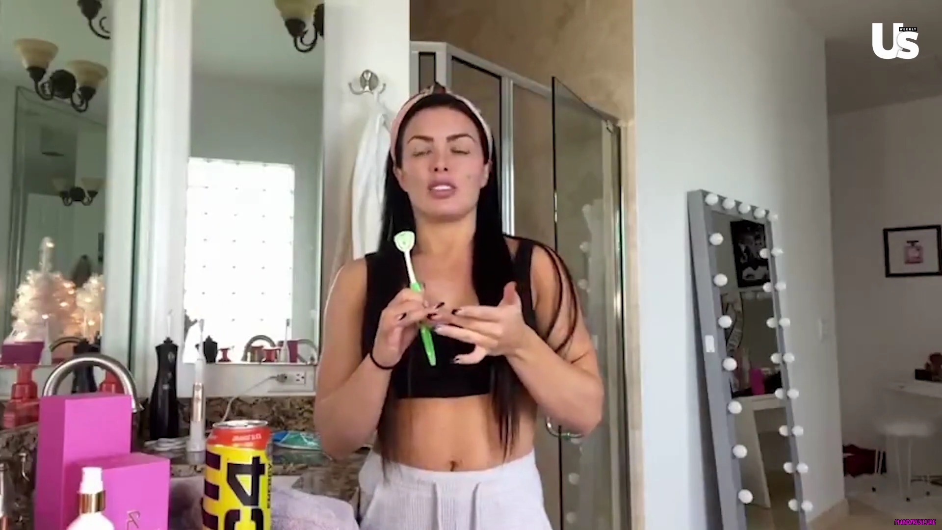 yt1s_com_-_WWE_Mandy_Rose_Shows_Off_Her_Beauty_Sleep_Routine__Beauty_Sleep_1080p_mp40844.jpg