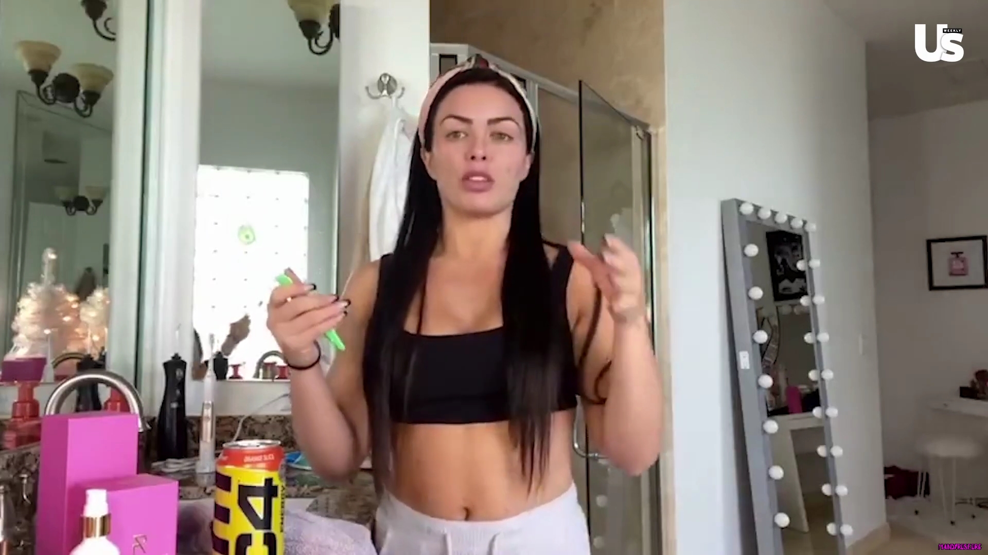 yt1s_com_-_WWE_Mandy_Rose_Shows_Off_Her_Beauty_Sleep_Routine__Beauty_Sleep_1080p_mp40846.jpg