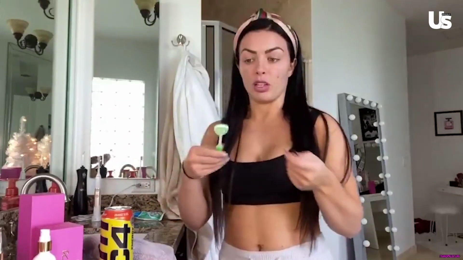 yt1s_com_-_WWE_Mandy_Rose_Shows_Off_Her_Beauty_Sleep_Routine__Beauty_Sleep_1080p_mp40852.jpg