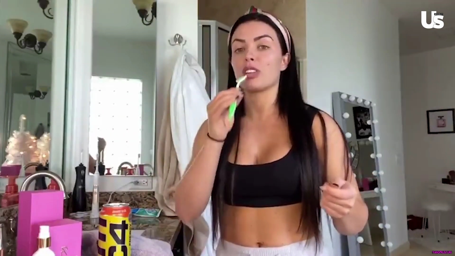 yt1s_com_-_WWE_Mandy_Rose_Shows_Off_Her_Beauty_Sleep_Routine__Beauty_Sleep_1080p_mp40854.jpg
