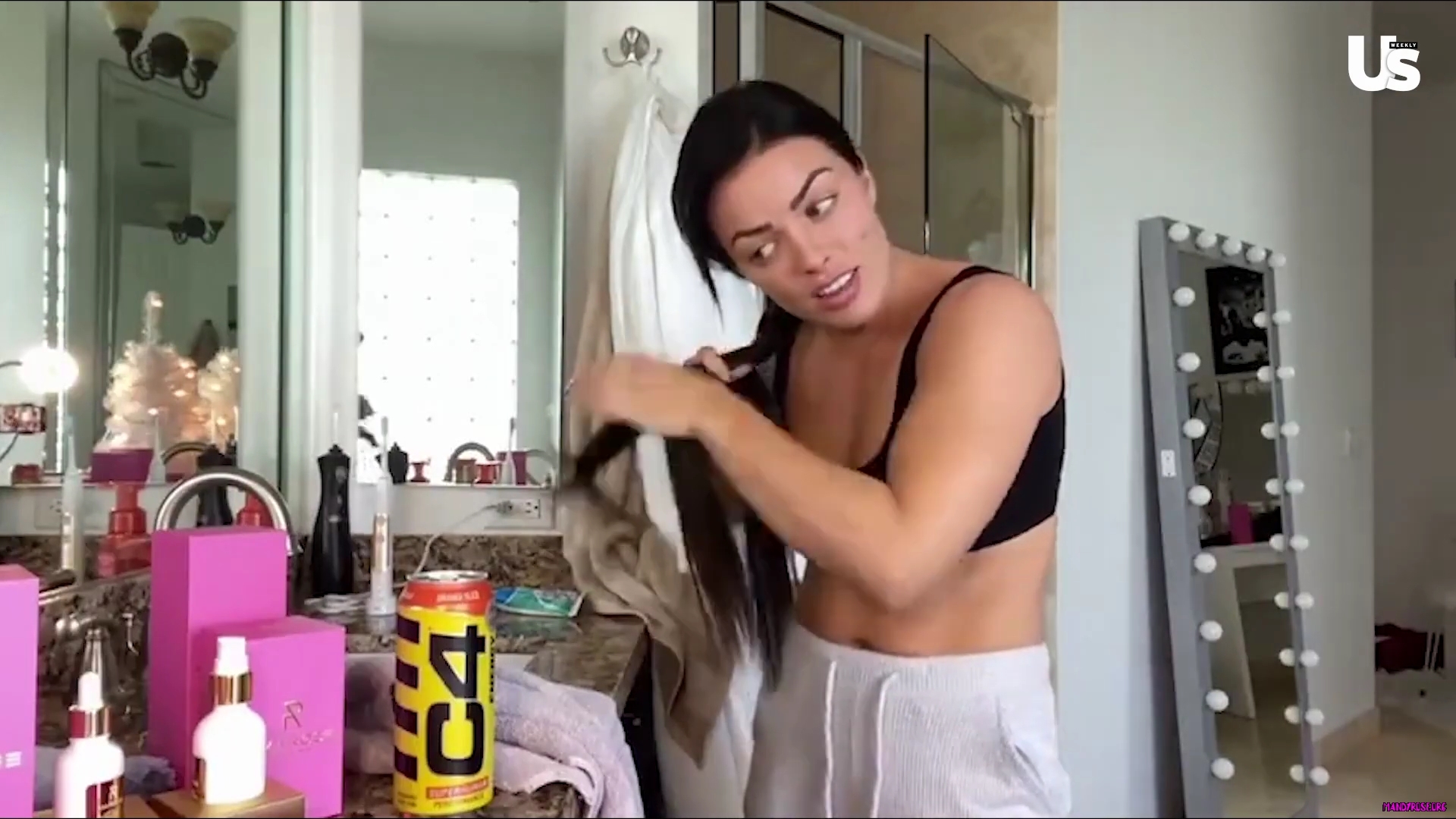 yt1s_com_-_WWE_Mandy_Rose_Shows_Off_Her_Beauty_Sleep_Routine__Beauty_Sleep_1080p_mp40897.jpg