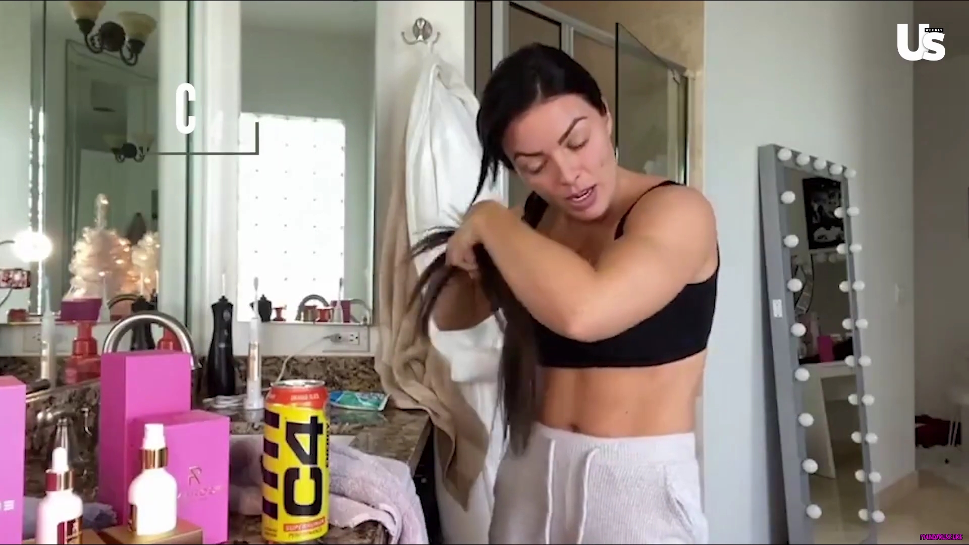 yt1s_com_-_WWE_Mandy_Rose_Shows_Off_Her_Beauty_Sleep_Routine__Beauty_Sleep_1080p_mp40900.jpg