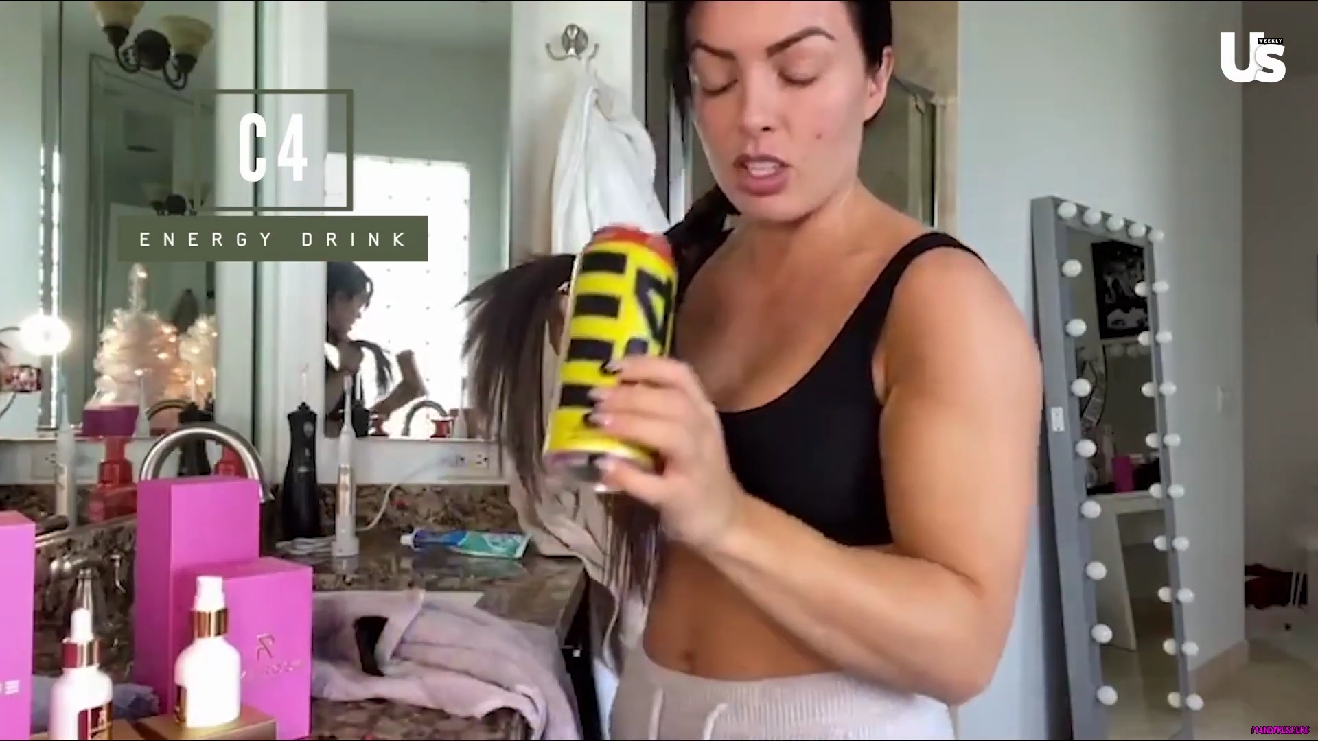 yt1s_com_-_WWE_Mandy_Rose_Shows_Off_Her_Beauty_Sleep_Routine__Beauty_Sleep_1080p_mp40902.jpg