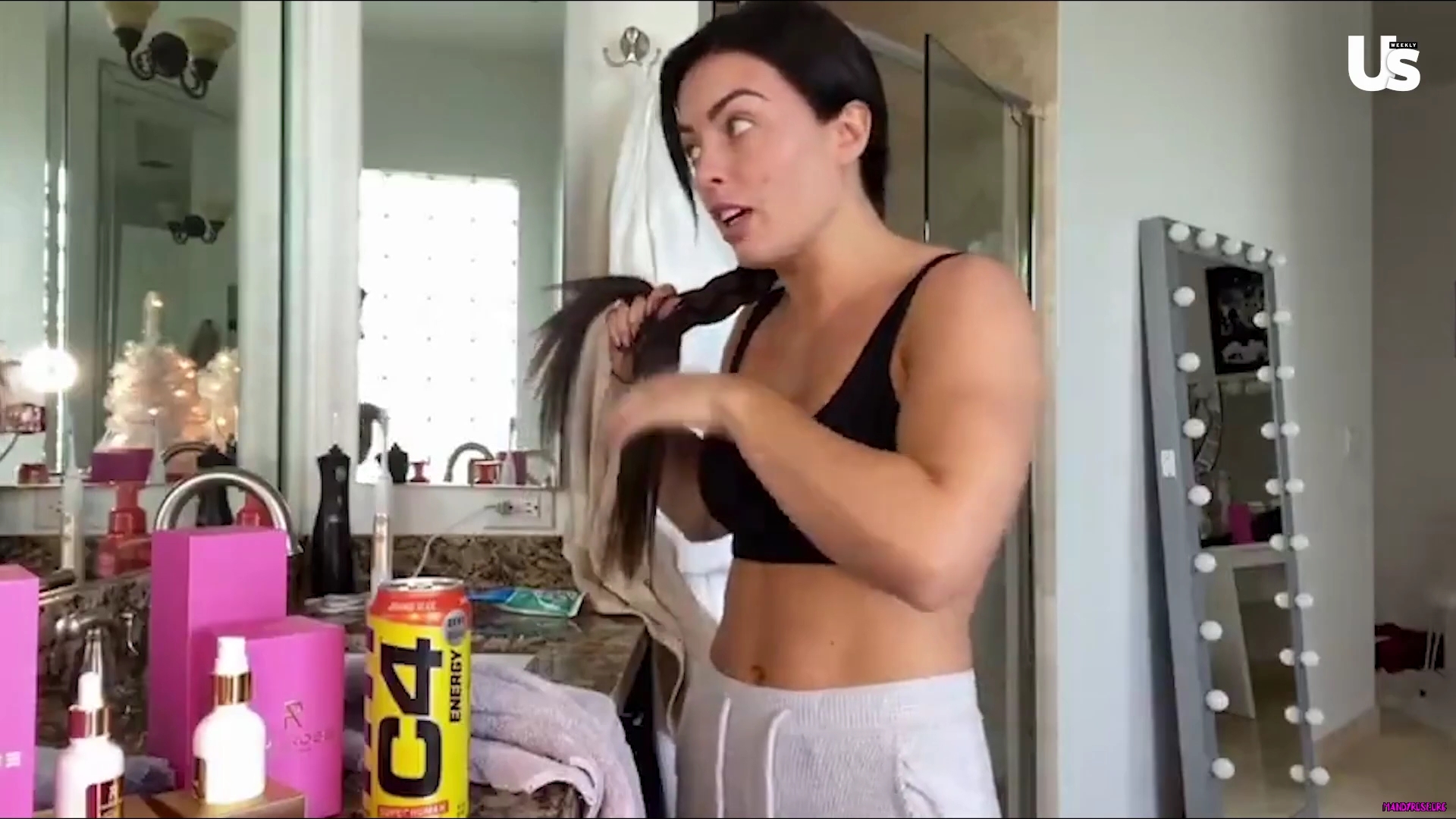 yt1s_com_-_WWE_Mandy_Rose_Shows_Off_Her_Beauty_Sleep_Routine__Beauty_Sleep_1080p_mp40914.jpg
