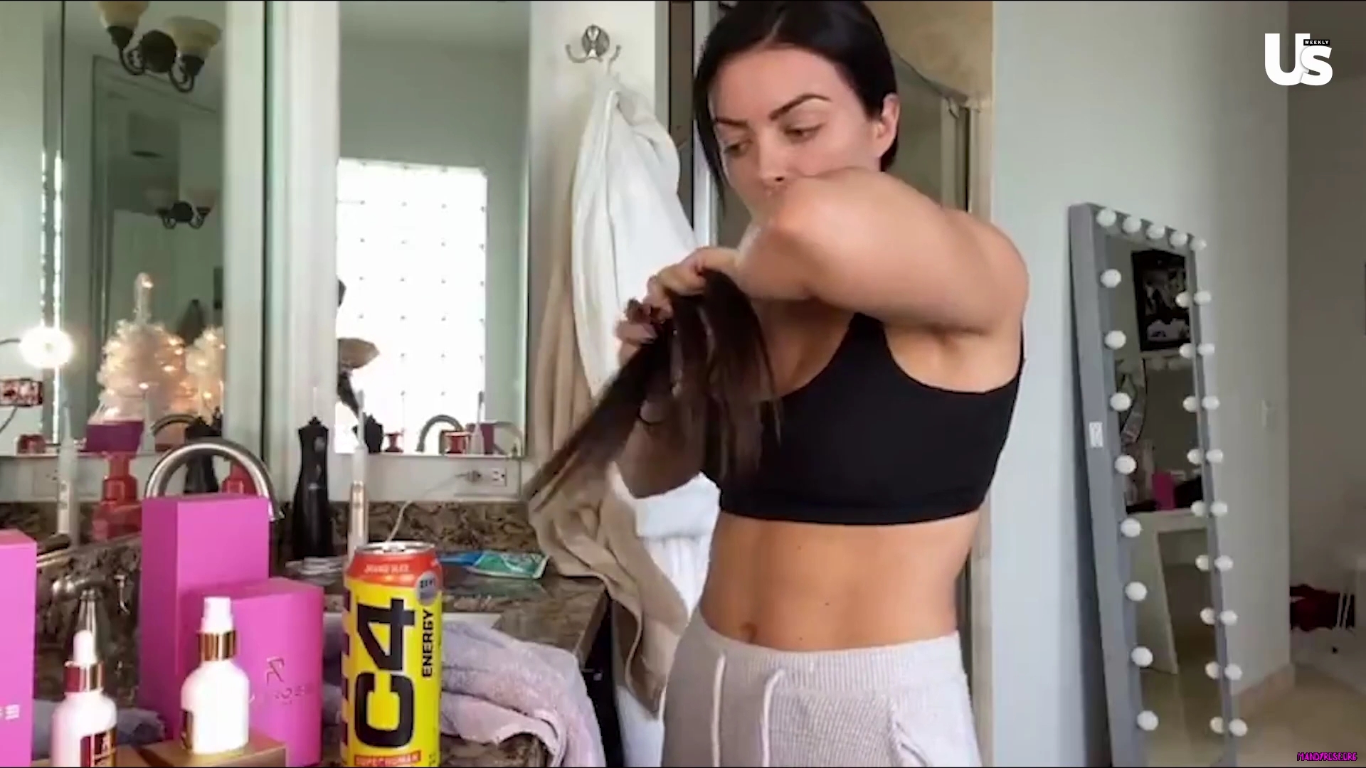 yt1s_com_-_WWE_Mandy_Rose_Shows_Off_Her_Beauty_Sleep_Routine__Beauty_Sleep_1080p_mp40919.jpg