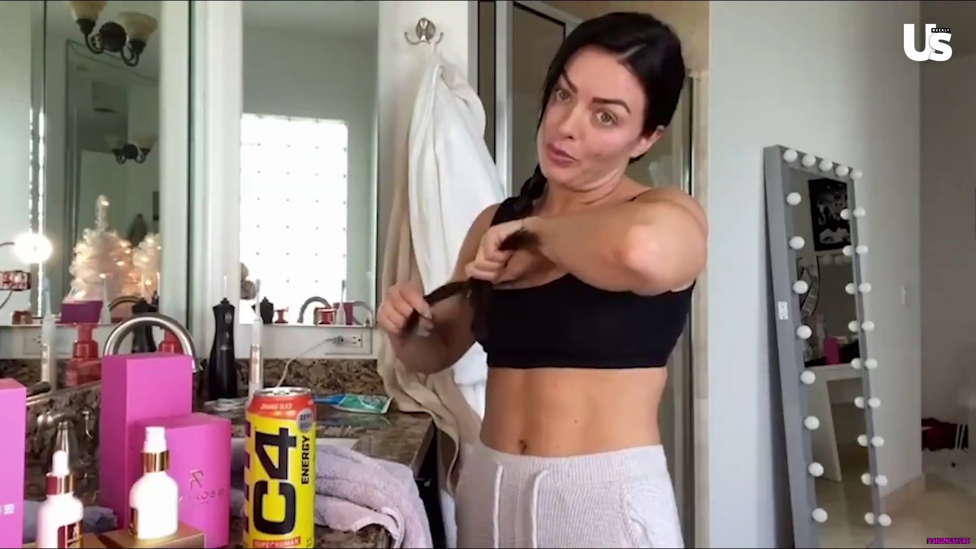 yt1s_com_-_WWE_Mandy_Rose_Shows_Off_Her_Beauty_Sleep_Routine__Beauty_Sleep_1080p_mp40928.jpg