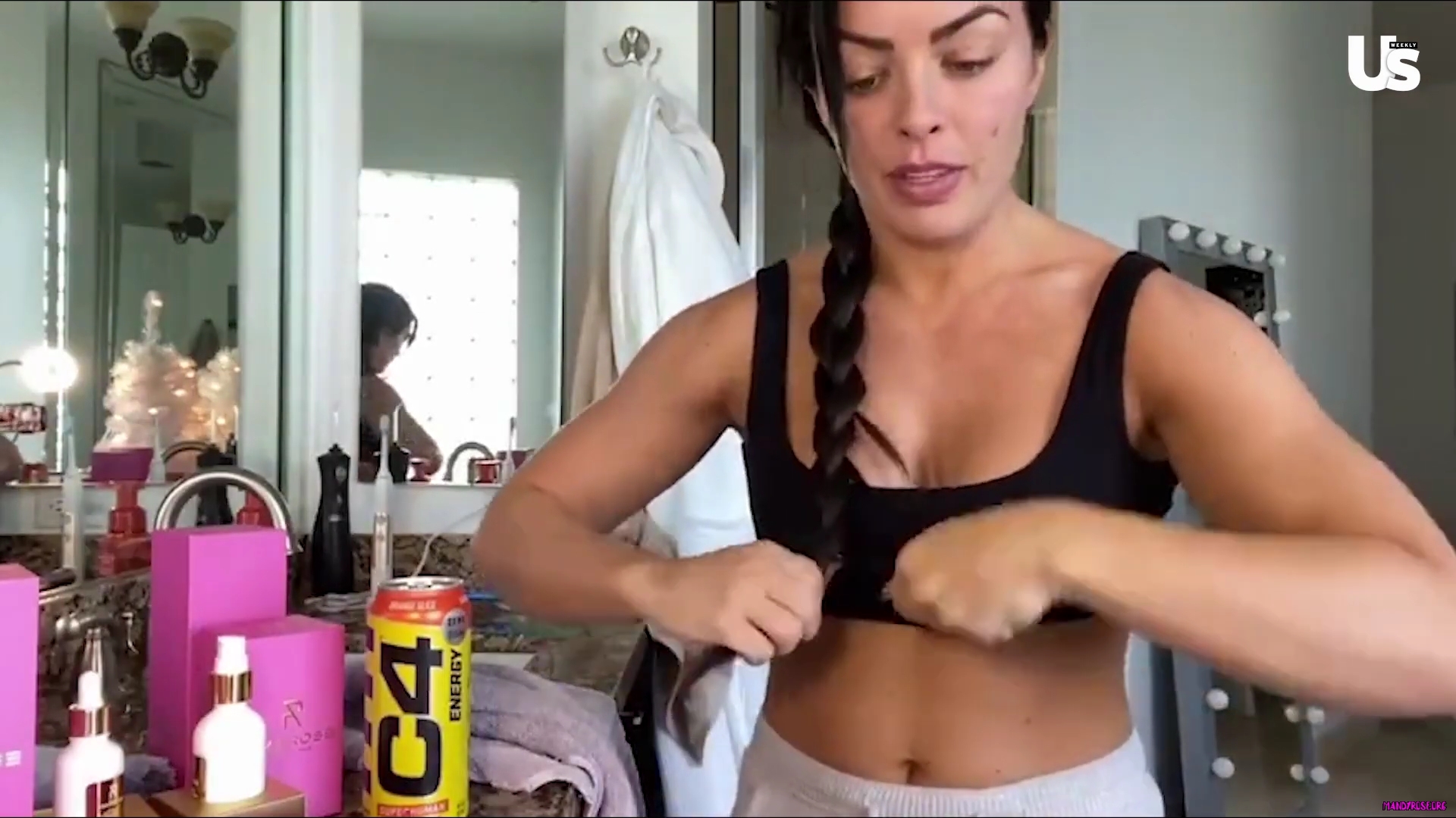 yt1s_com_-_WWE_Mandy_Rose_Shows_Off_Her_Beauty_Sleep_Routine__Beauty_Sleep_1080p_mp40932.jpg
