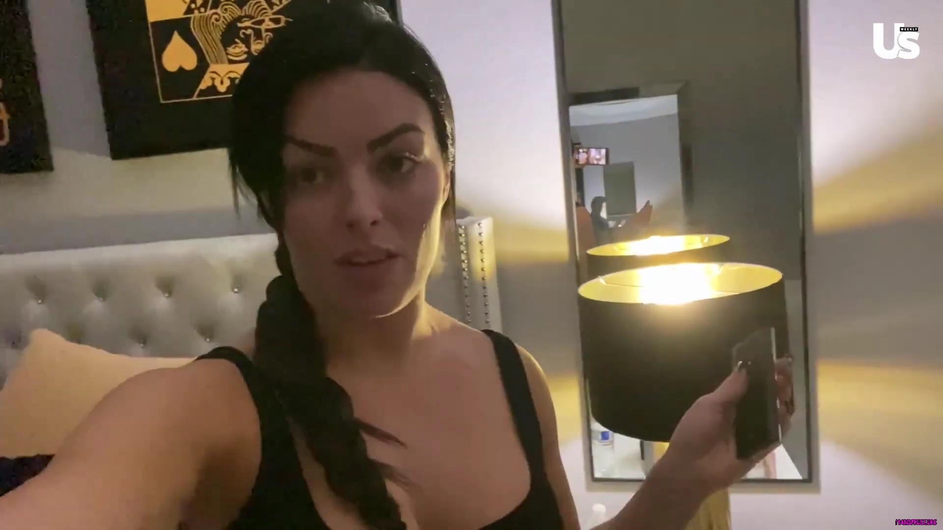 yt1s_com_-_WWE_Mandy_Rose_Shows_Off_Her_Beauty_Sleep_Routine__Beauty_Sleep_1080p_mp40937.jpg