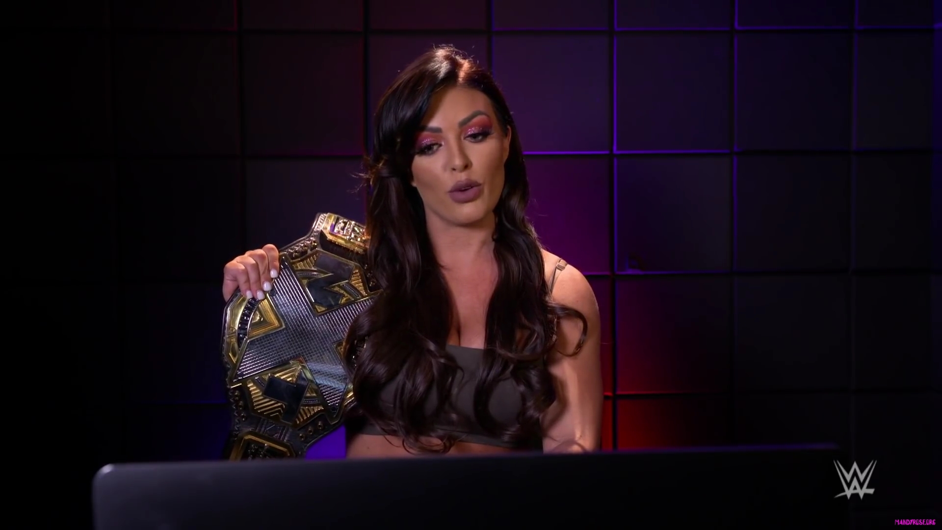 yt5s_com-Becky_Lynch2C_Mandy_Rose_and_more_WWE_Superstars_react_to_2019_Women_s_Royal_Rumble__WWE_Playback-281080p29_mp40082.jpg