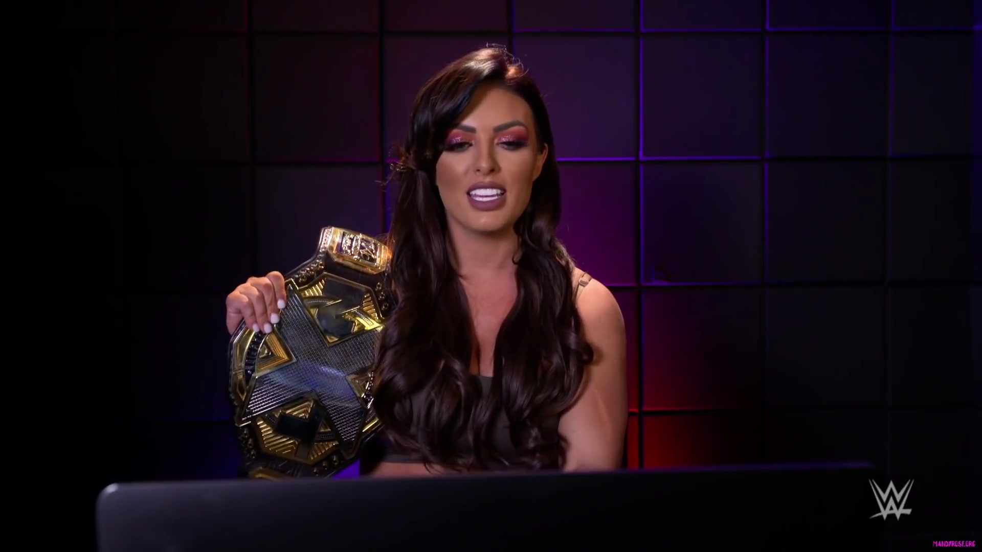 yt5s_com-Becky_Lynch2C_Mandy_Rose_and_more_WWE_Superstars_react_to_2019_Women_s_Royal_Rumble__WWE_Playback-281080p29_mp40866.jpg
