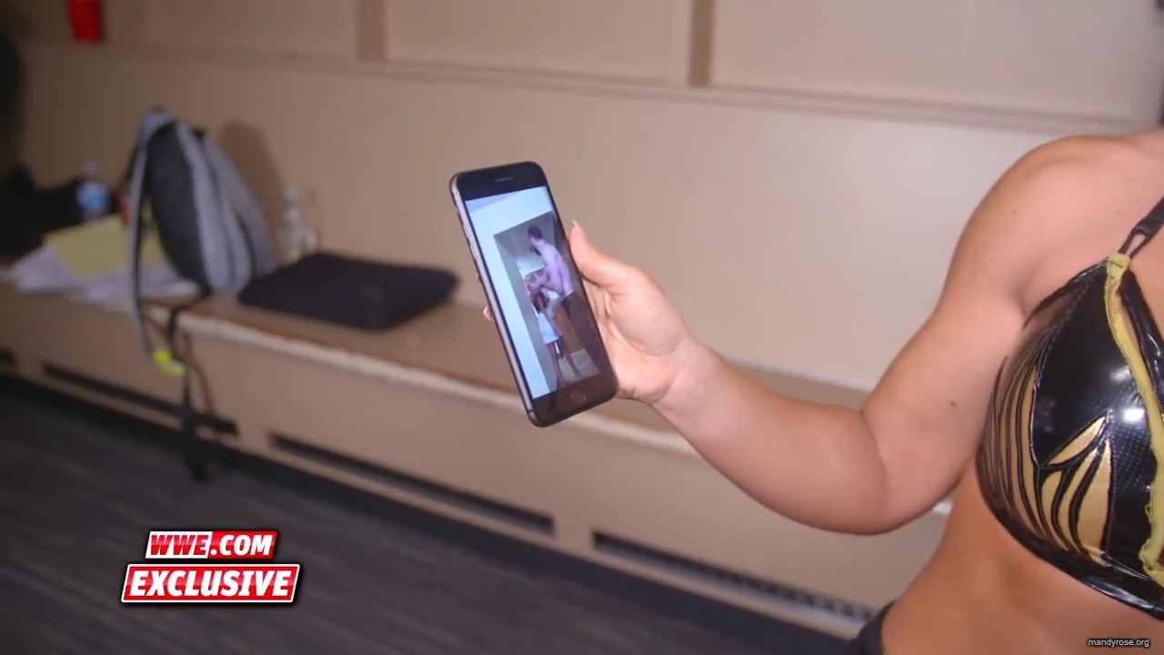 Lana_finds_an_ally_in_Carmella_SmackDown_Exclusive2C_Oct__92C_2018_mp40009.jpg