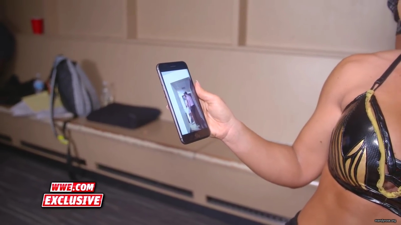 Lana_finds_an_ally_in_Carmella_SmackDown_Exclusive2C_Oct__92C_2018_mp40012.jpg
