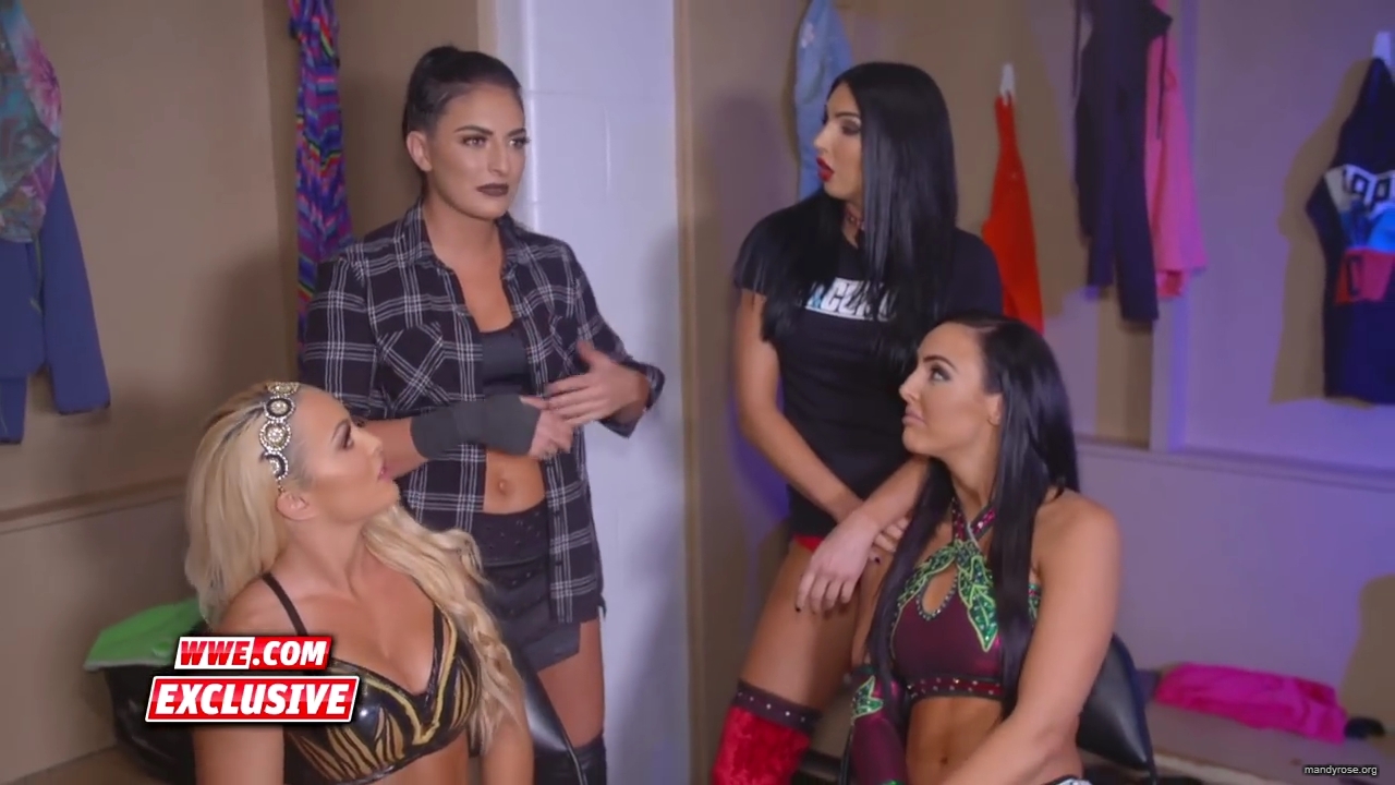 Lana_finds_an_ally_in_Carmella_SmackDown_Exclusive2C_Oct__92C_2018_mp40029.jpg