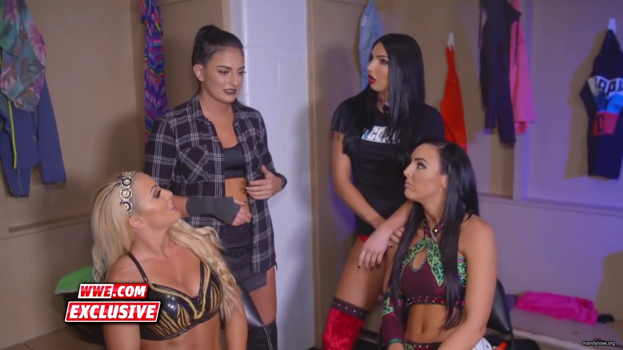 Lana_finds_an_ally_in_Carmella_SmackDown_Exclusive2C_Oct__92C_2018_mp40030.jpg