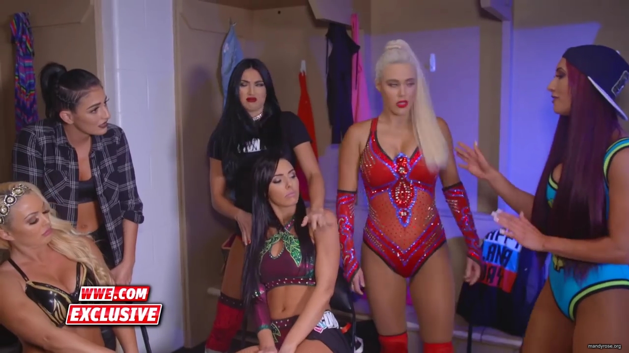 Lana_finds_an_ally_in_Carmella_SmackDown_Exclusive2C_Oct__92C_2018_mp40074.jpg