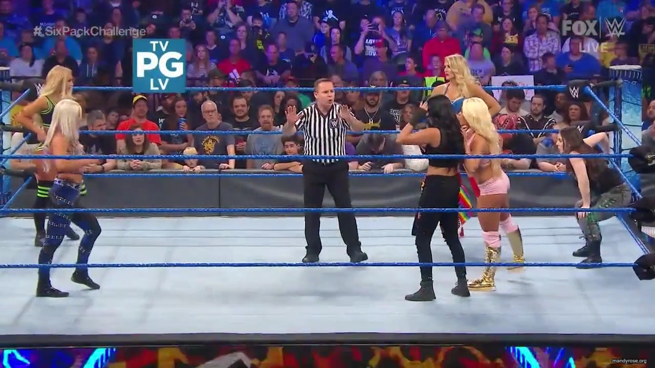 WWE_Friday_Night_SmackDown_2019_10_18_720p_HDTV_x264-NWCHD_mp41831.jpg