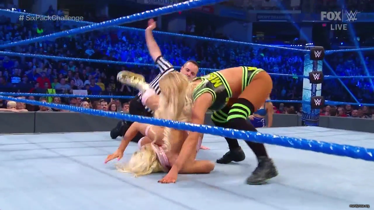 WWE_Friday_Night_SmackDown_2019_10_18_720p_HDTV_x264-NWCHD_mp41850.jpg