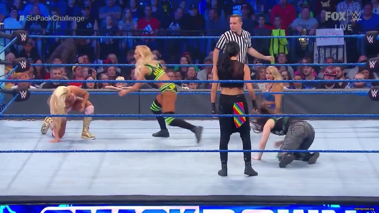 WWE_Friday_Night_SmackDown_2019_10_18_720p_HDTV_x264-NWCHD_mp41852.jpg