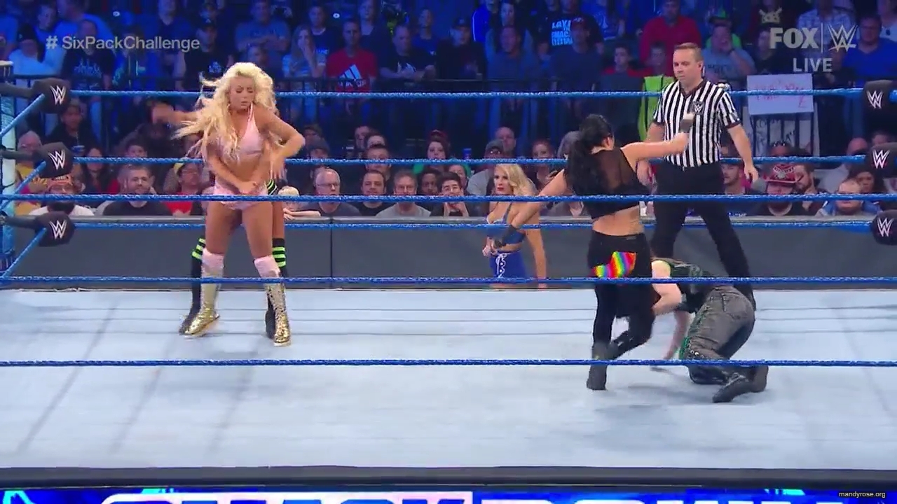 WWE_Friday_Night_SmackDown_2019_10_18_720p_HDTV_x264-NWCHD_mp41853.jpg