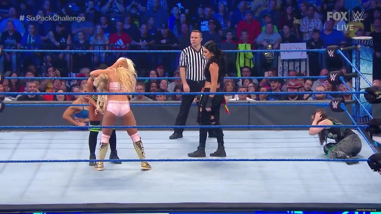 WWE_Friday_Night_SmackDown_2019_10_18_720p_HDTV_x264-NWCHD_mp41860.jpg