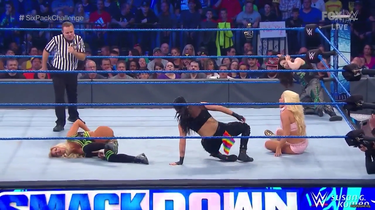 WWE_Friday_Night_SmackDown_2019_10_18_720p_HDTV_x264-NWCHD_mp41871.jpg