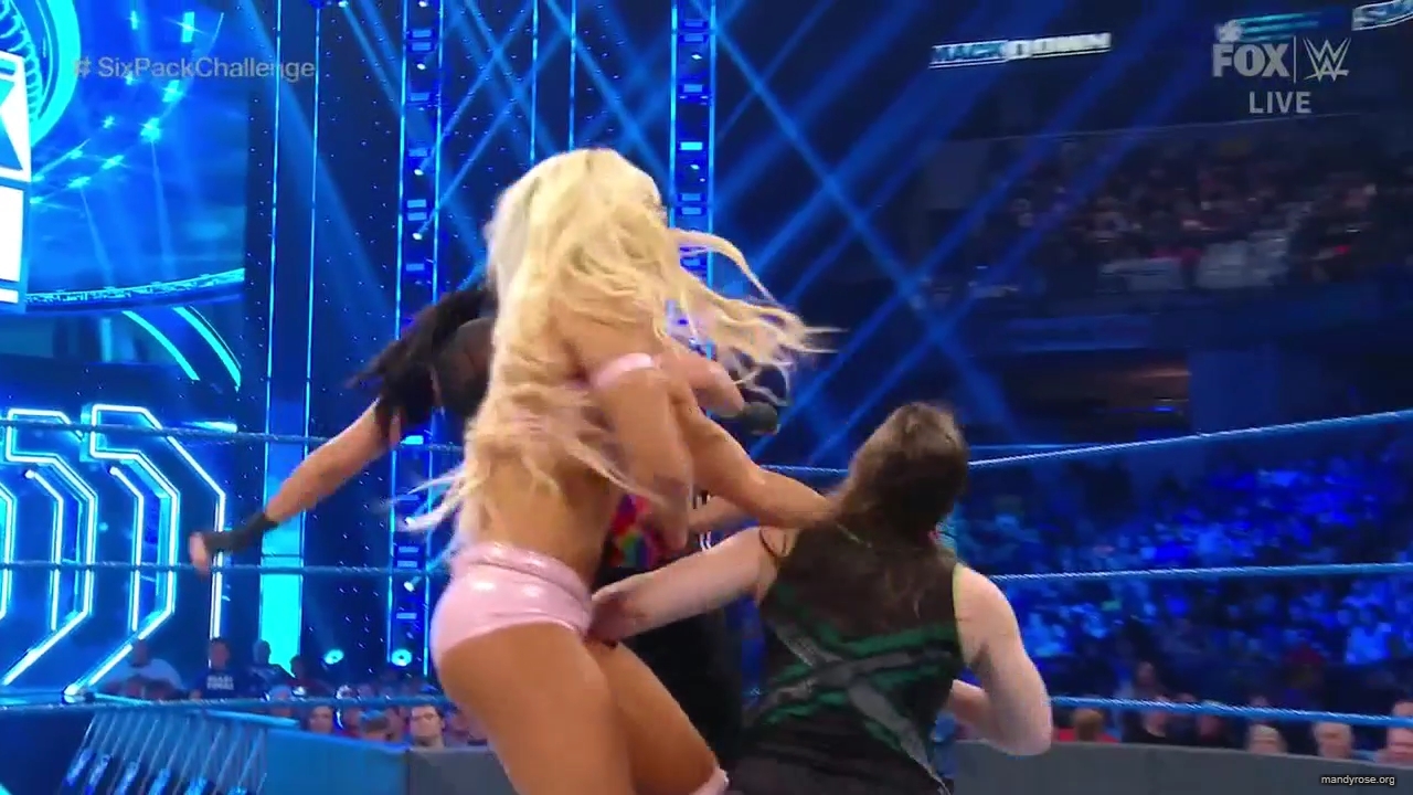 WWE_Friday_Night_SmackDown_2019_10_18_720p_HDTV_x264-NWCHD_mp41879.jpg