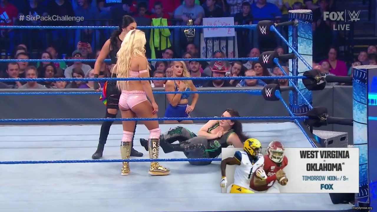 WWE_Friday_Night_SmackDown_2019_10_18_720p_HDTV_x264-NWCHD_mp41891.jpg