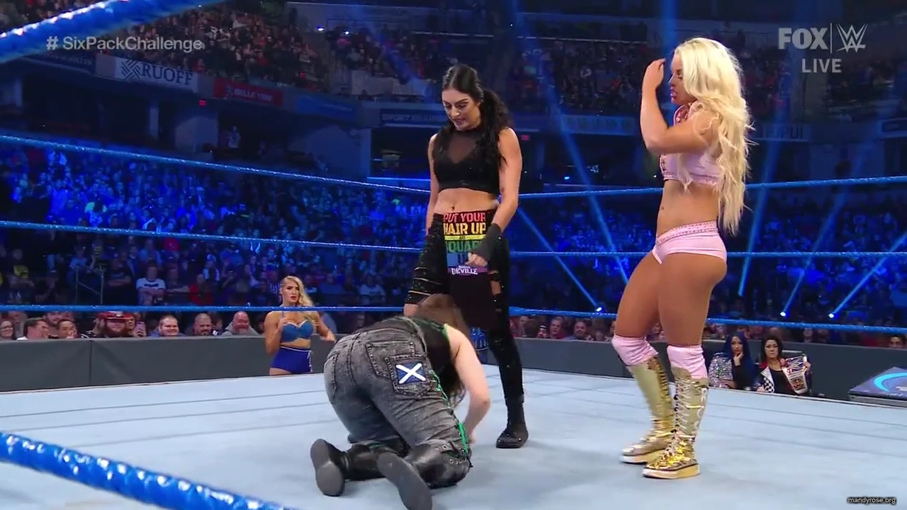 WWE_Friday_Night_SmackDown_2019_10_18_720p_HDTV_x264-NWCHD_mp41897.jpg