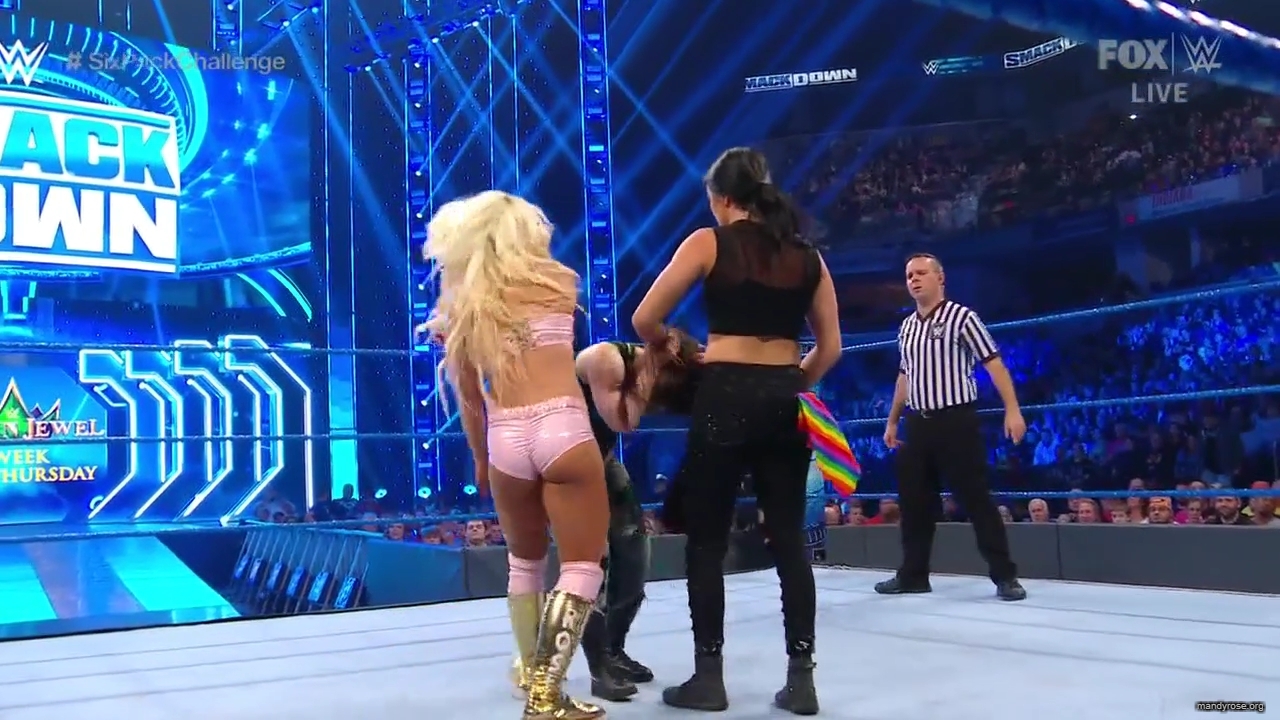 WWE_Friday_Night_SmackDown_2019_10_18_720p_HDTV_x264-NWCHD_mp41919.jpg