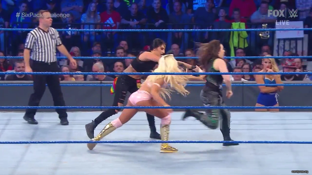 WWE_Friday_Night_SmackDown_2019_10_18_720p_HDTV_x264-NWCHD_mp41923.jpg