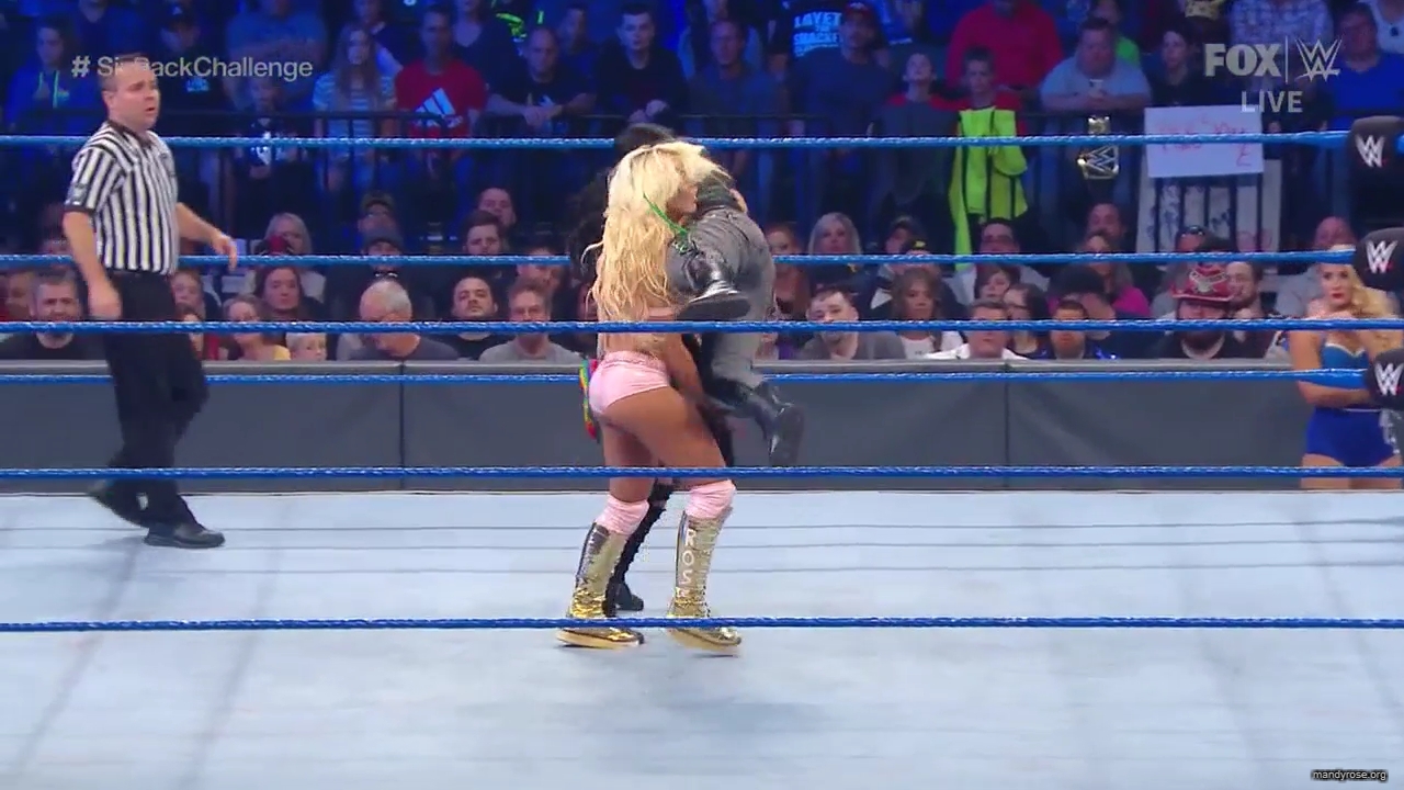 WWE_Friday_Night_SmackDown_2019_10_18_720p_HDTV_x264-NWCHD_mp41925.jpg