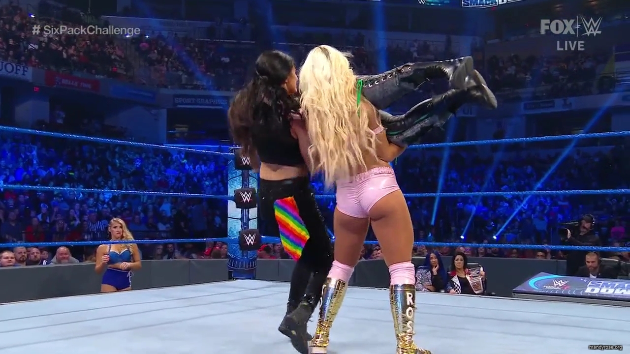 WWE_Friday_Night_SmackDown_2019_10_18_720p_HDTV_x264-NWCHD_mp41927.jpg