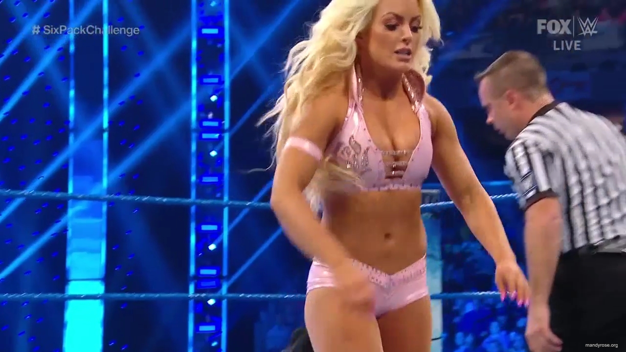 WWE_Friday_Night_SmackDown_2019_10_18_720p_HDTV_x264-NWCHD_mp41934.jpg