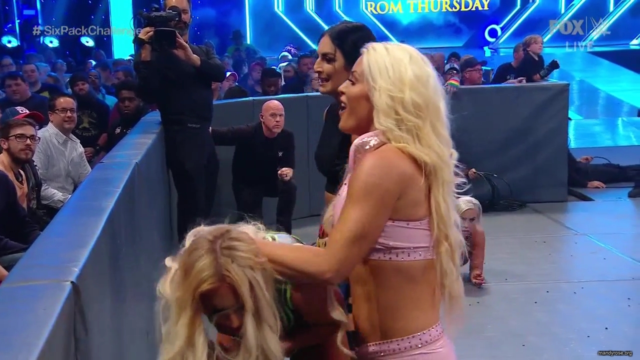 WWE_Friday_Night_SmackDown_2019_10_18_720p_HDTV_x264-NWCHD_mp41959.jpg