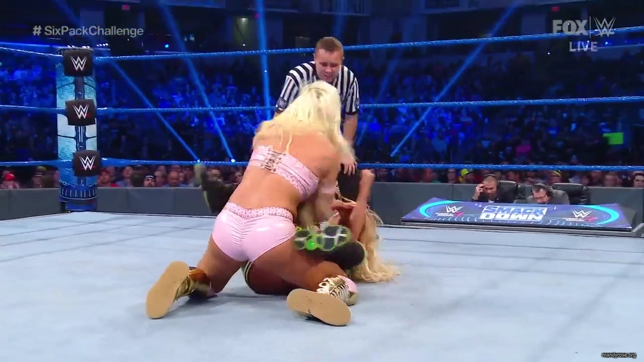 WWE_Friday_Night_SmackDown_2019_10_18_720p_HDTV_x264-NWCHD_mp42152.jpg