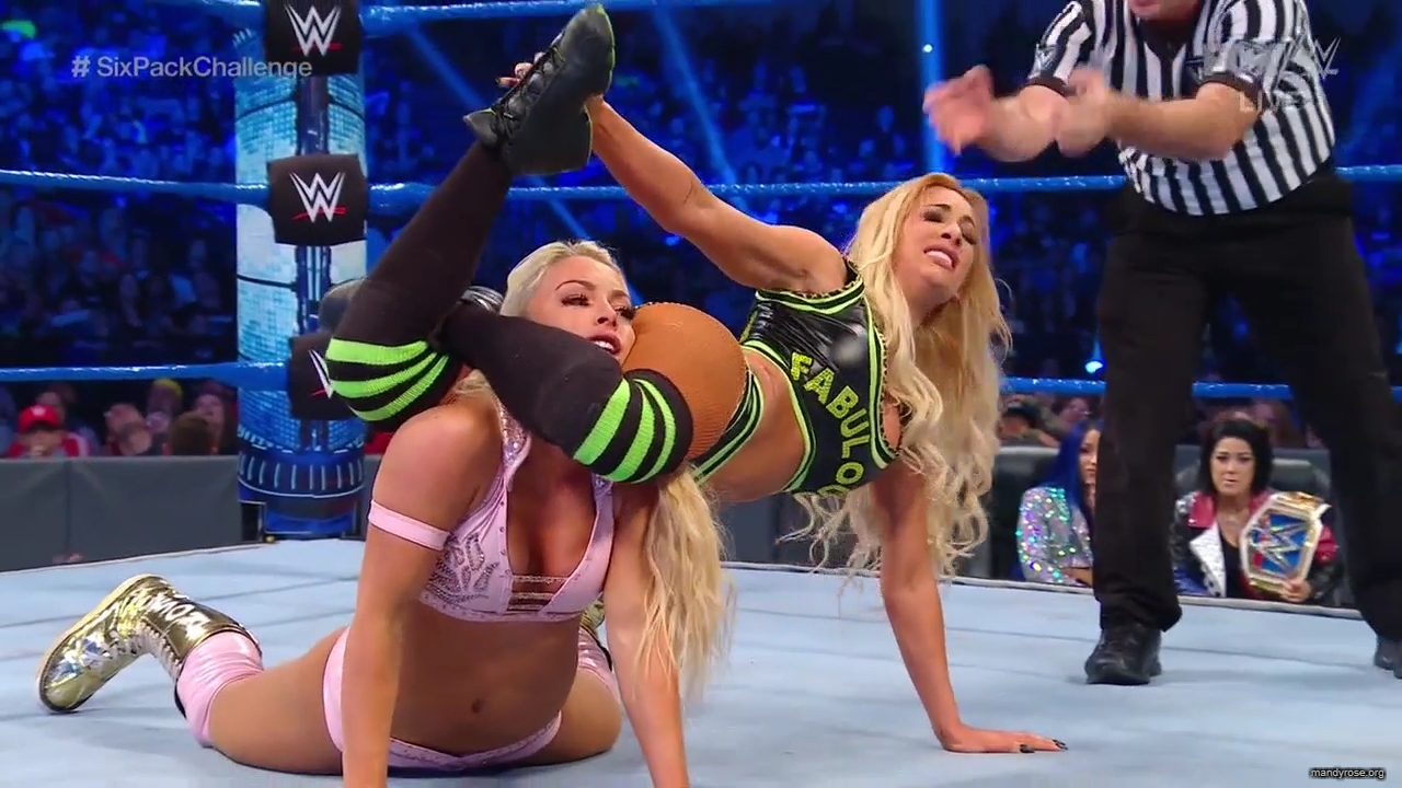 WWE_Friday_Night_SmackDown_2019_10_18_720p_HDTV_x264-NWCHD_mp42166.jpg