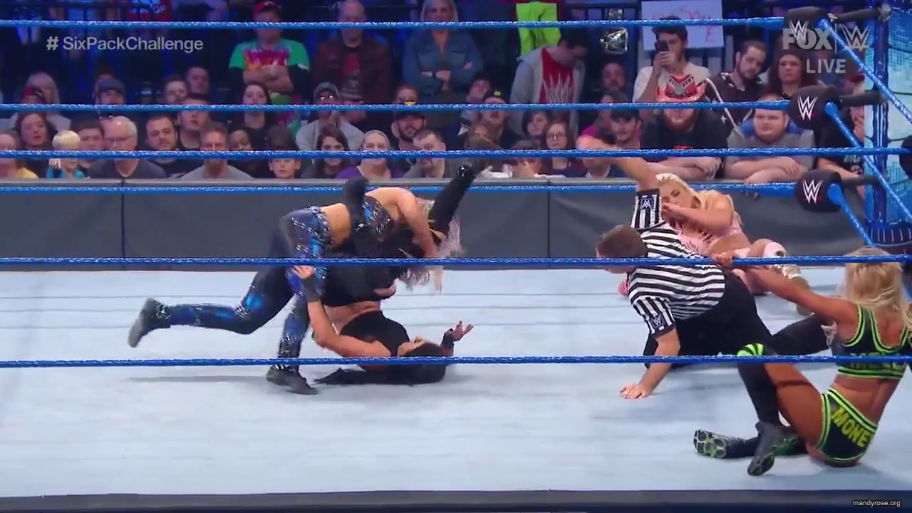 WWE_Friday_Night_SmackDown_2019_10_18_720p_HDTV_x264-NWCHD_mp42175.jpg