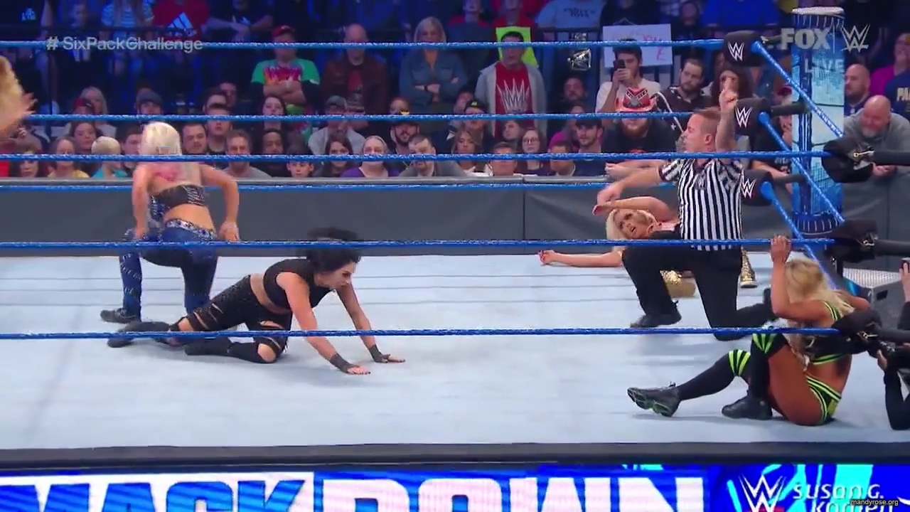 WWE_Friday_Night_SmackDown_2019_10_18_720p_HDTV_x264-NWCHD_mp42176.jpg