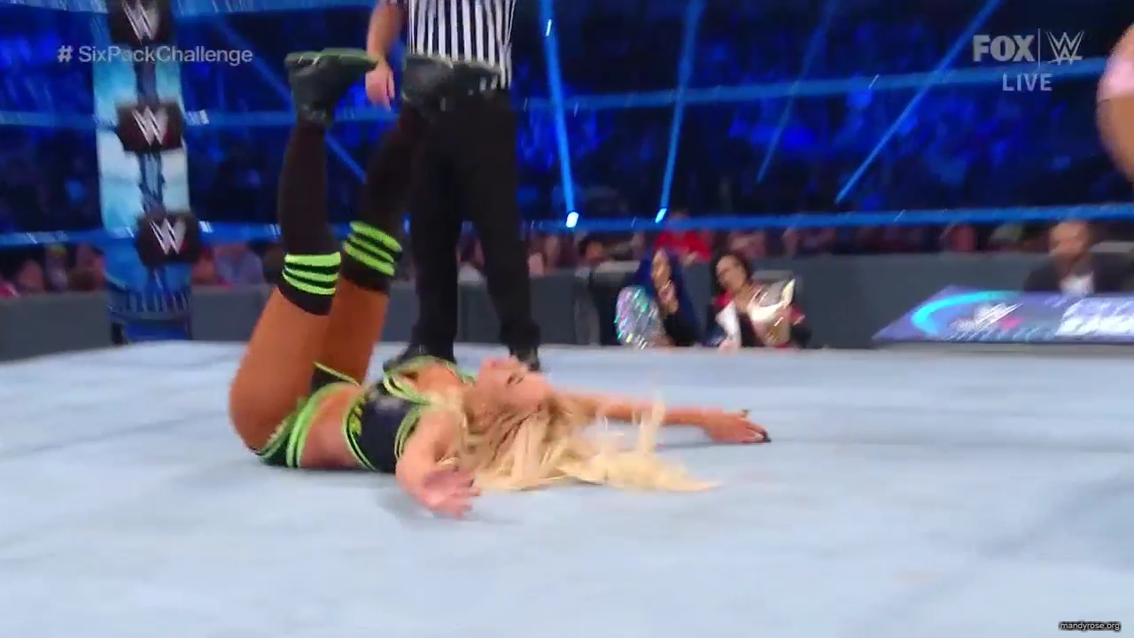 WWE_Friday_Night_SmackDown_2019_10_18_720p_HDTV_x264-NWCHD_mp42184.jpg