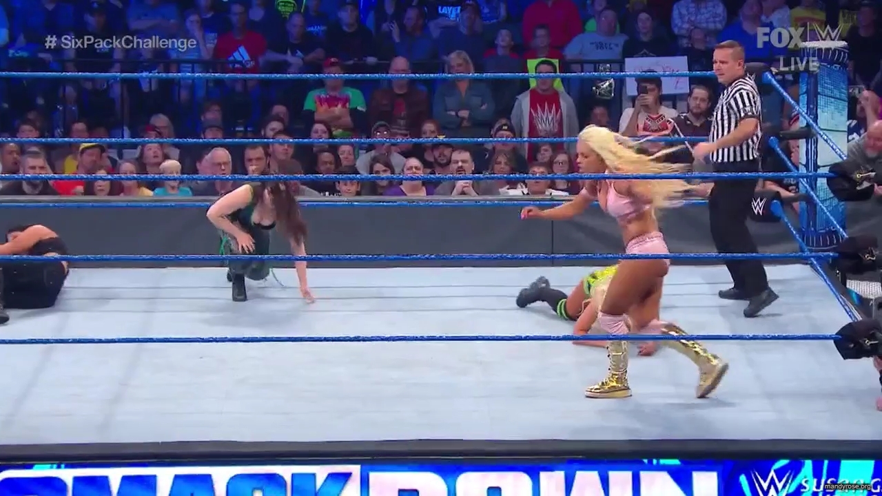 WWE_Friday_Night_SmackDown_2019_10_18_720p_HDTV_x264-NWCHD_mp42185.jpg