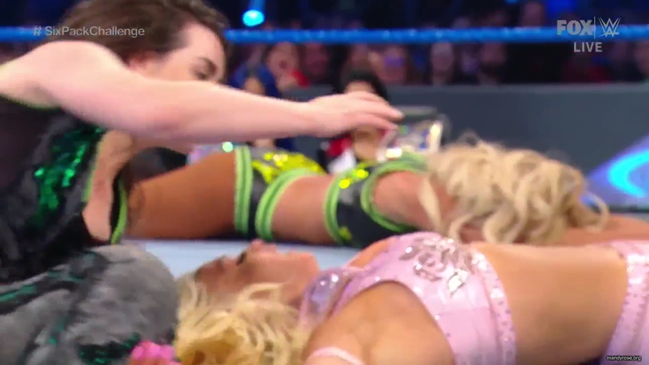 WWE_Friday_Night_SmackDown_2019_10_18_720p_HDTV_x264-NWCHD_mp42189.jpg