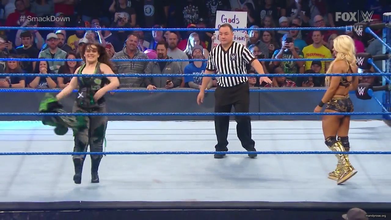 WWE_Friday_Night_SmackDown_2019_10_25_720p_HDTV_x264-NWCHD_mp42228.jpg