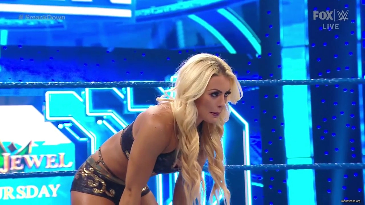 WWE_Friday_Night_SmackDown_2019_10_25_720p_HDTV_x264-NWCHD_mp42250.jpg
