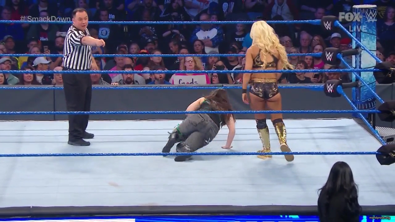 WWE_Friday_Night_SmackDown_2019_10_25_720p_HDTV_x264-NWCHD_mp42254.jpg