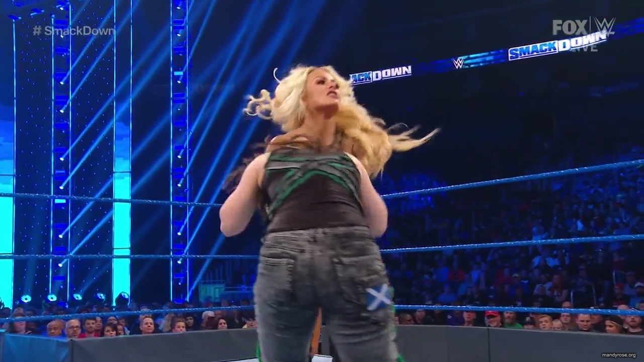 WWE_Friday_Night_SmackDown_2019_10_25_720p_HDTV_x264-NWCHD_mp42267.jpg