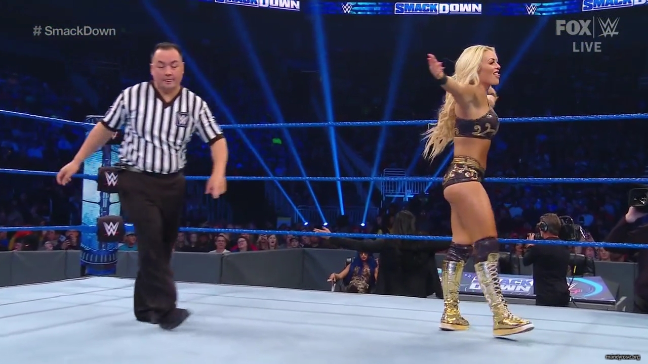 WWE_Friday_Night_SmackDown_2019_10_25_720p_HDTV_x264-NWCHD_mp42275.jpg