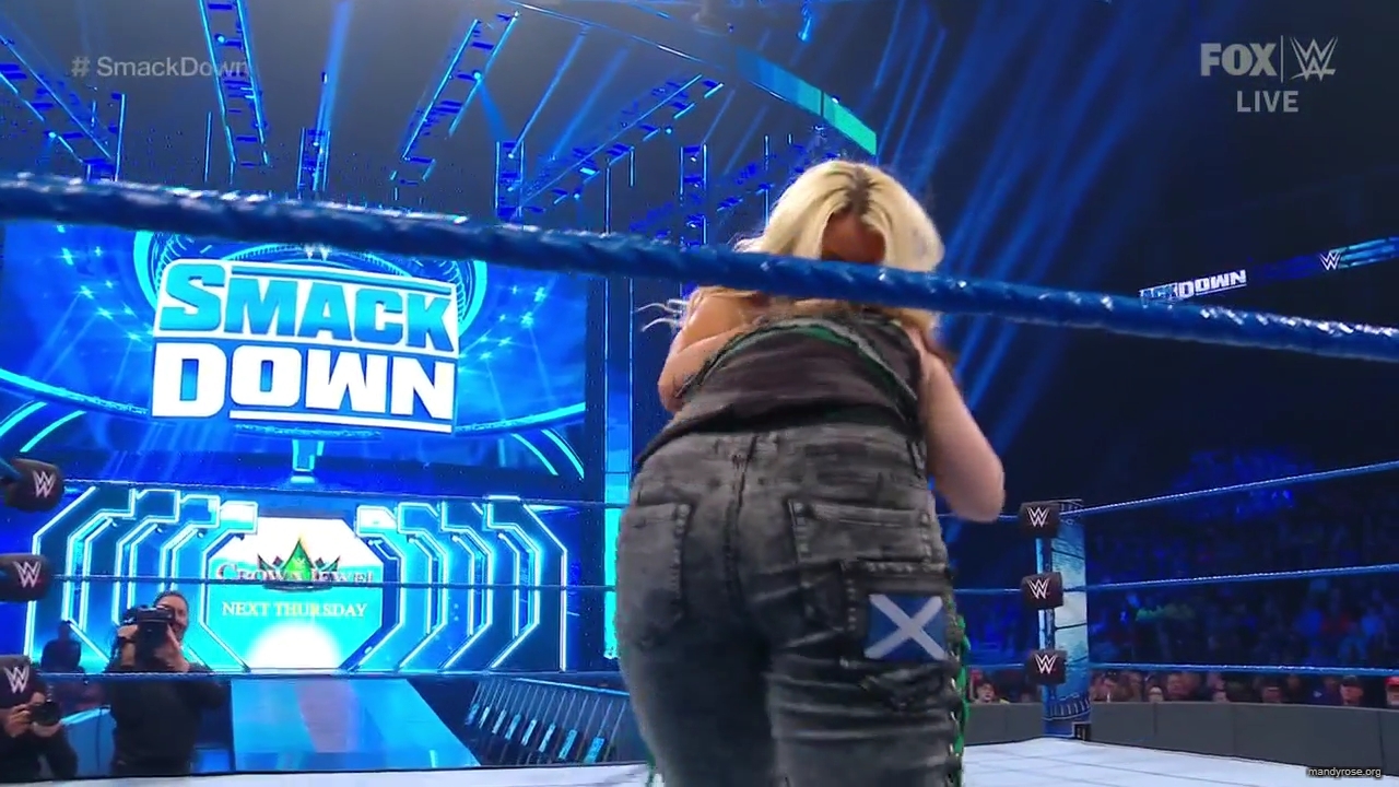 WWE_Friday_Night_SmackDown_2019_10_25_720p_HDTV_x264-NWCHD_mp42288.jpg