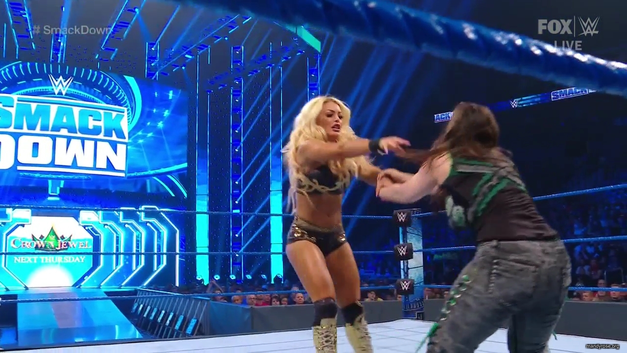 WWE_Friday_Night_SmackDown_2019_10_25_720p_HDTV_x264-NWCHD_mp42289.jpg